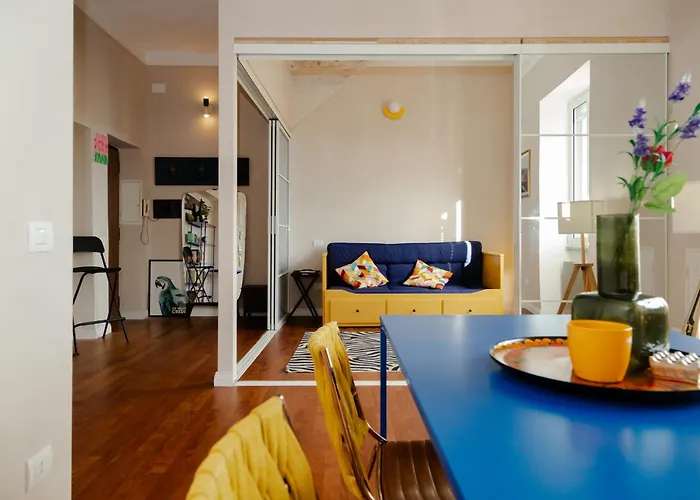 Loft Pop-industrial Con Vista Acquedotto