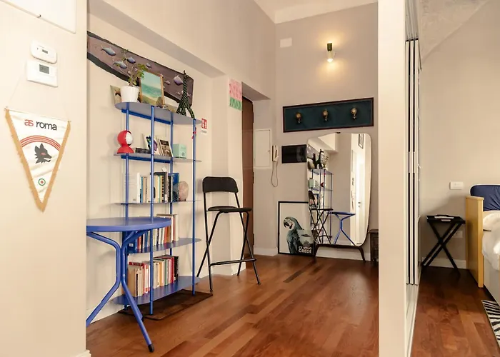 Loft Pop-industrial Con Vista Acquedotto * Rome
